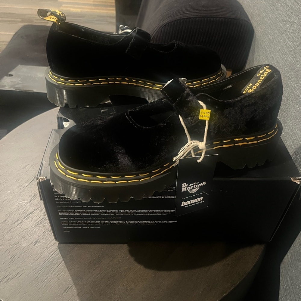NIB Marc Jacobs Addina Bex Heaven by Marc Jacobs Velvet Mary Jane Shoe Black - Picture 8 of 13
